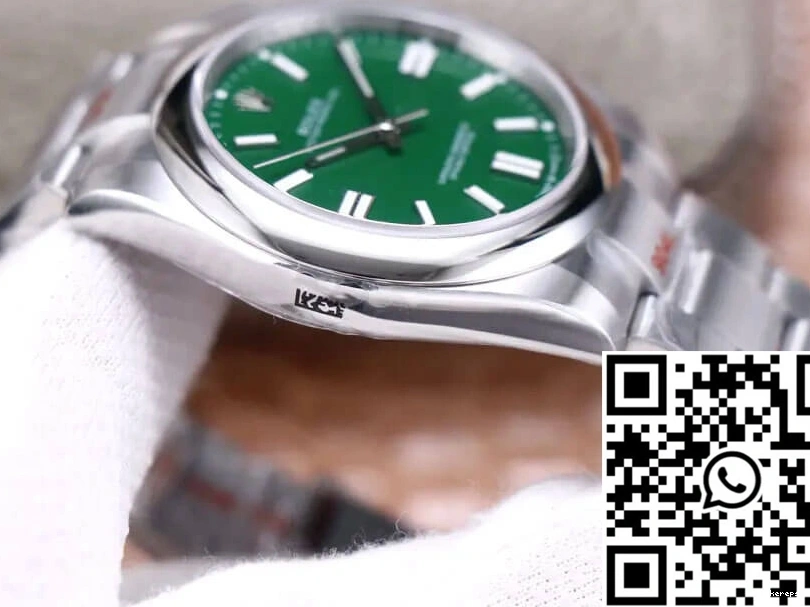 Green Factory Rolex 41MM Oyster EW M124300-0005 Dial Perpetual 0311